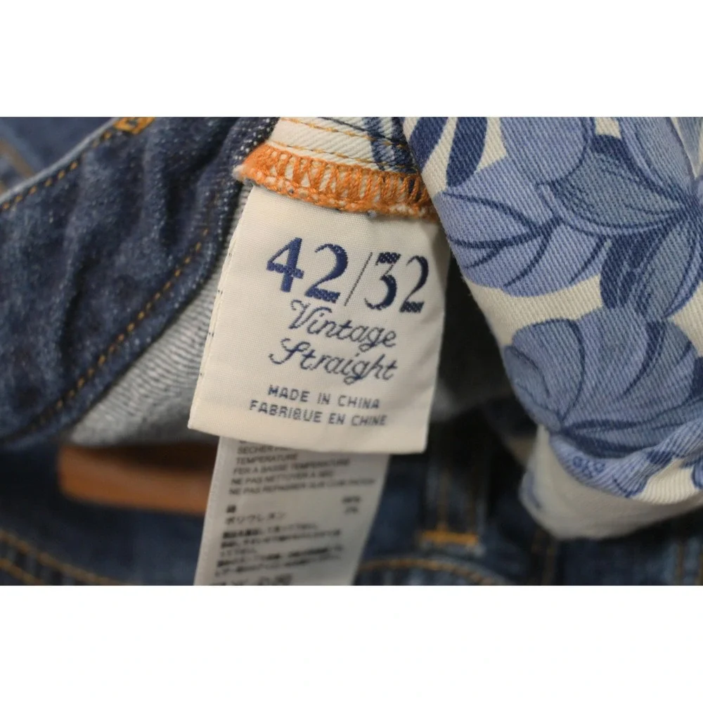Tommy Bahama Vintage Straight Jeans Mens 42/32 Blue Stretch Medium Wash Denim‎